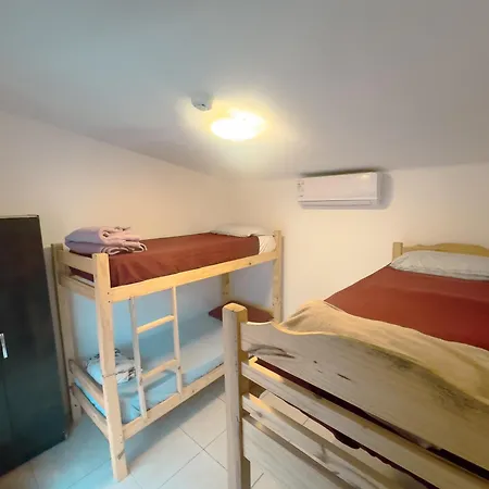 Del Barcito Hostel&Suites-3